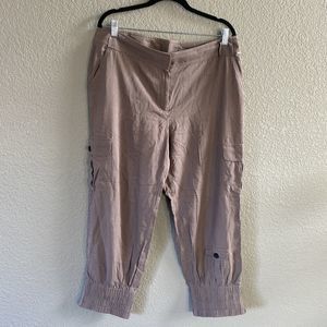 ST. JOHN Cargo Pants Tan Cinched Joggers Ankle Zip Wool Silk Blend size 14